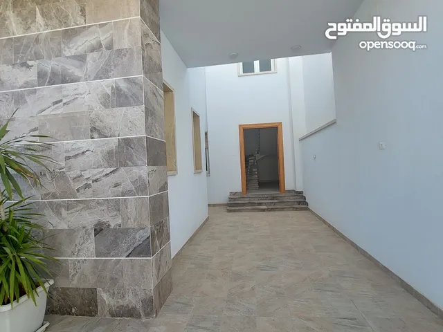 420 m2 More than 6 bedrooms Villa for Sale in Tripoli Tareeq Al-Mashtal