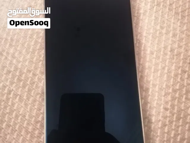 s24 ultra ذاكرة256 شرق اوسط ملحقات كاملة
