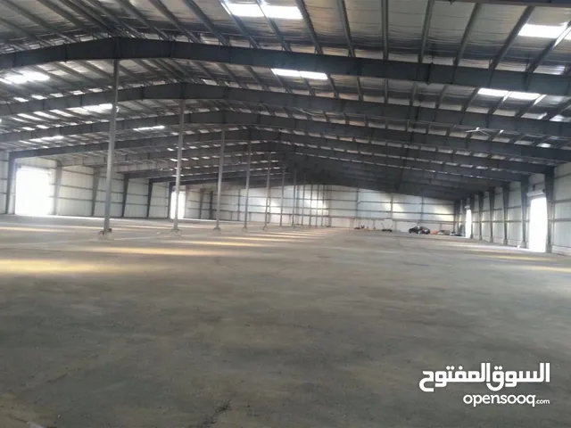 للبيع قسيمه ترخيص مخازن عام في امغره الصناعيه تصلح جميع الانشطه التخزينيه