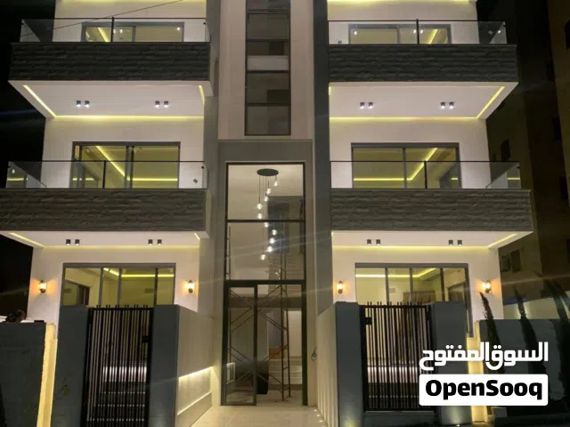 224 m2 4 Bedrooms Apartments for Sale in Amman Daheit Al Yasmeen