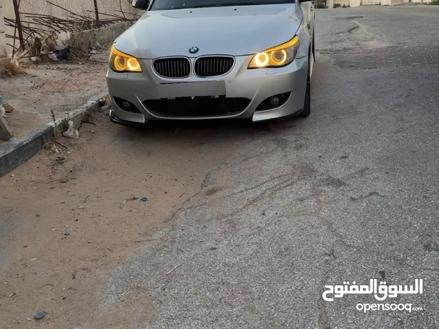 الفئة الخامسةi525 Bmw