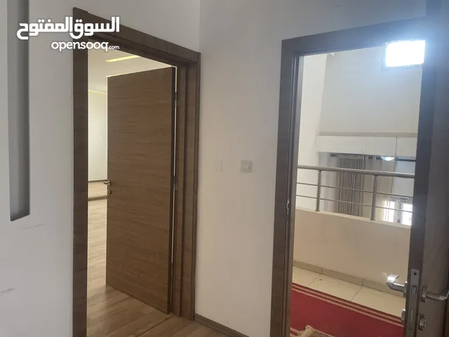 صالة  _ مكتب