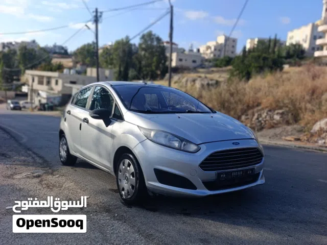 2014 Ford Fiesta Standard