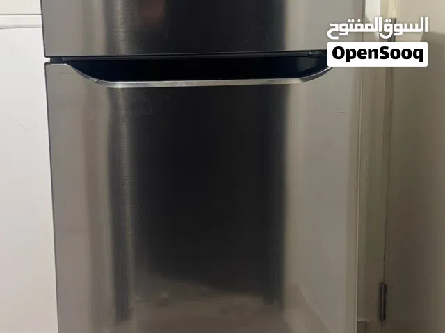 للبيع تلاجة LG (أل جي)  ممتازة