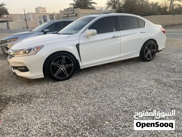 هوندا اكورد للبيع 2017 V6