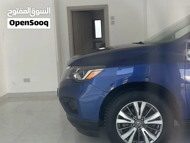 2020 Nissan Pathfinder SL