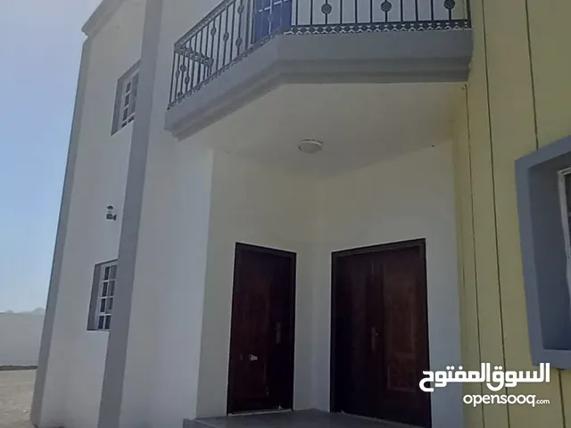 427 m2 4 Bedrooms Townhouse for Sale in Muscat Amerat