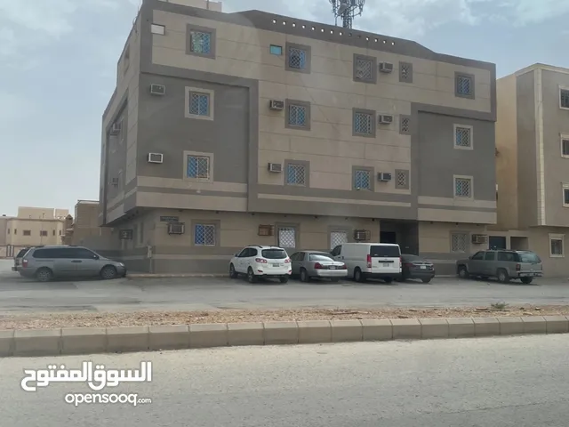 200 m2 3 Bedrooms Apartments for Rent in Al Riyadh Uhud