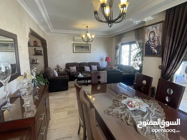 260 m2 4 Bedrooms Apartments for Sale in Amman Khalda