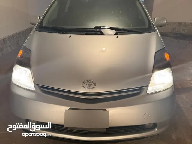 Used Toyota Prius in Amman