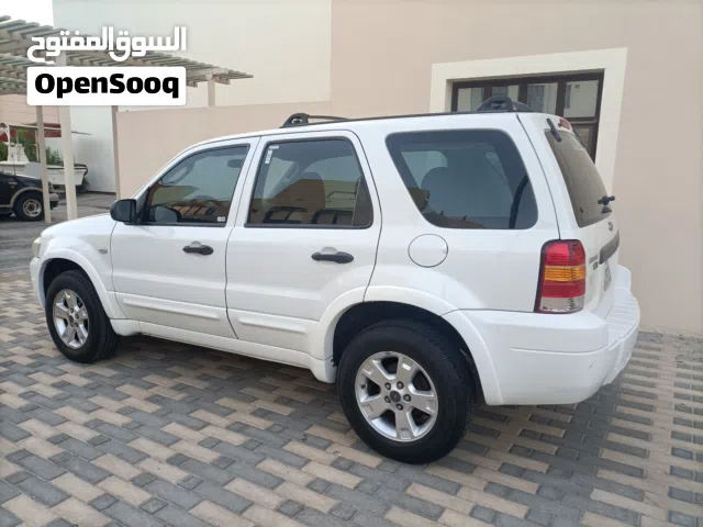 2005 Ford Escape SE