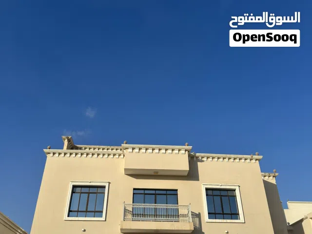 فلة للايجار عوقد الشمالية