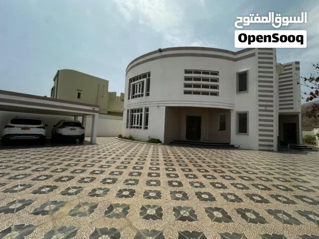 470 m2 More than 6 bedrooms Townhouse for Sale in Al Dakhiliya Sumail
