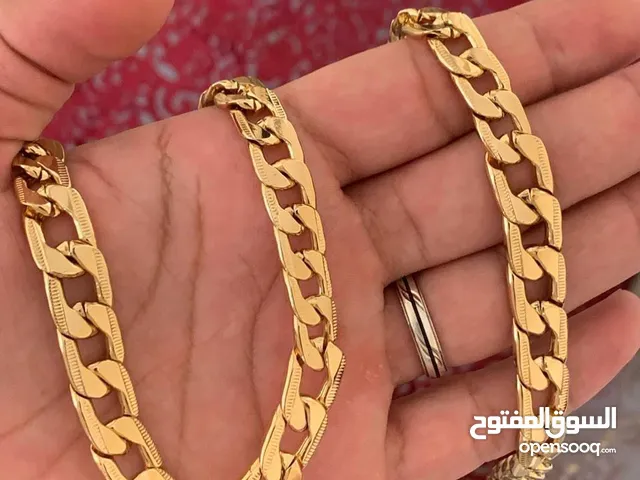 دائما الجديد وغير عندنا نجوم .ااموضة