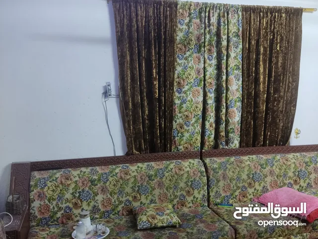 180m2 5 Bedrooms Townhouse for Sale in Basra Dur Nuwab Al Dubat
