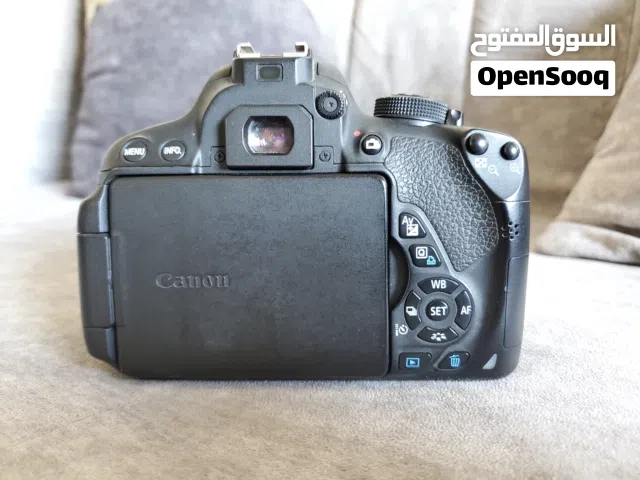 كانون 700d نضيف للبيع