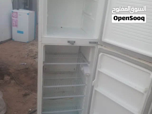 ثلاجه للبيع
