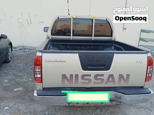 2013 Nissan Navara LE