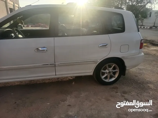 Kia Carens 2006 in Amman