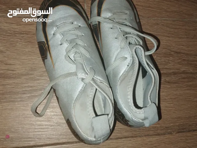 حذاء كرة قدم