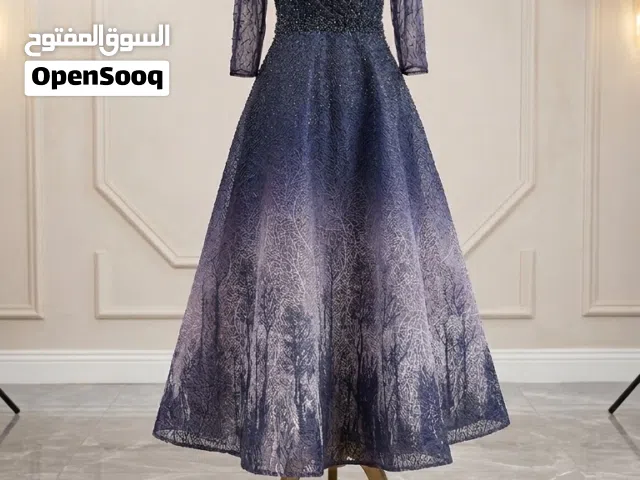 فستان سهره مستعمل مره واحده فقط