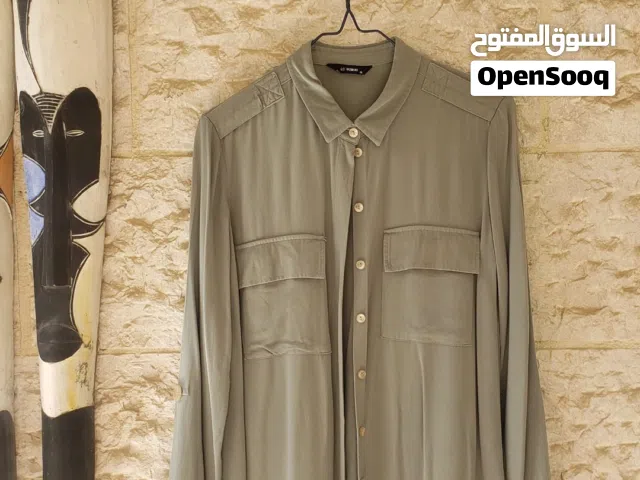 قميص طويل Waikiki LC أخضر فاتح size 38