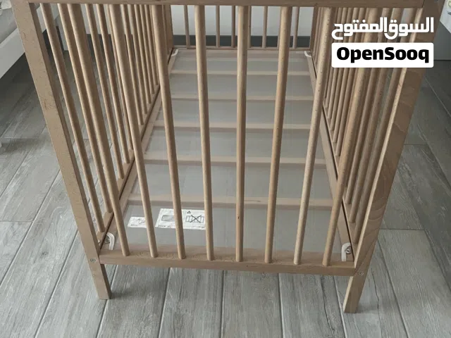 Baby crib for sale