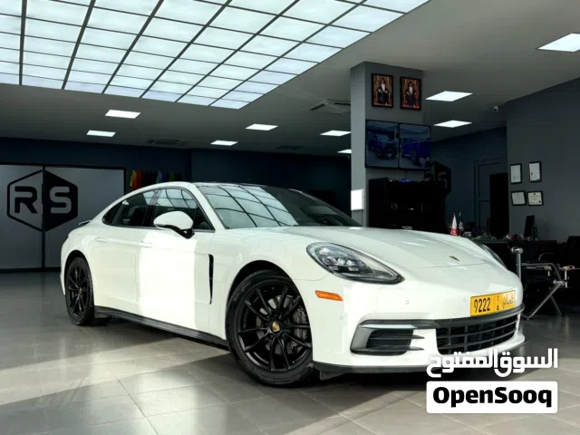 2018 بورش باناميرا Panamera