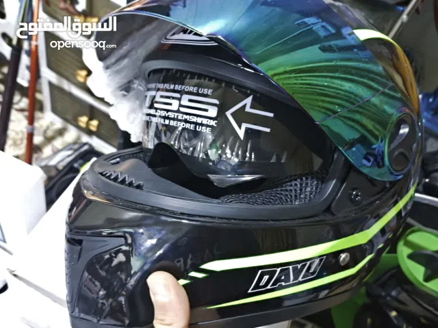 خوذة دراجة للبيع جديده