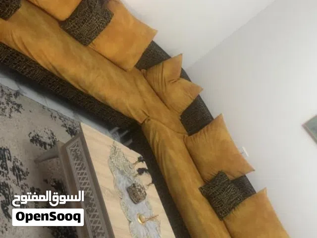 كنب استعمال نظيف