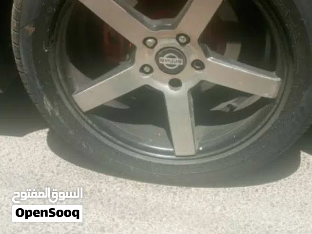 اربع جنطات وكوشوك قياس 17للبيع بسعرمغري