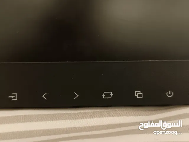 شاشة كمبيوتر للمراقبه