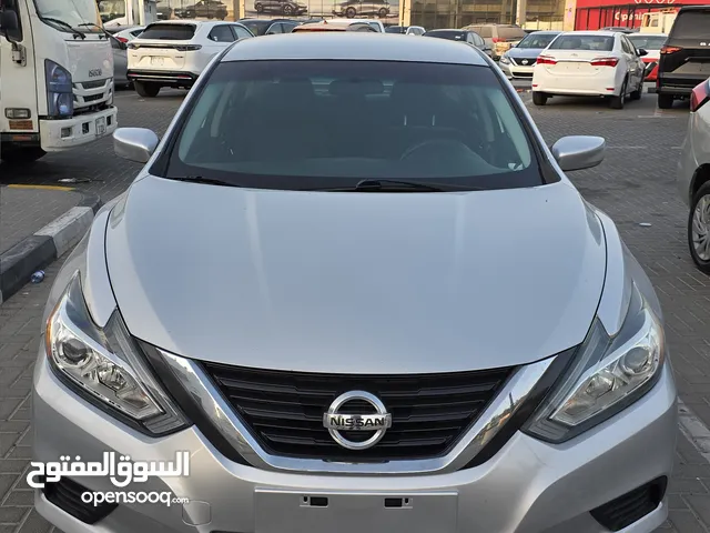 Altima 2017 Pass test and carfax available, very clean car