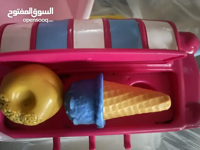 عربة ايسكريم للبيع
