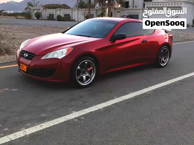 2010 هيونداي كوبيه Standard