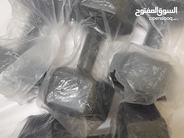 Brand New Dumbbells special offer 20 kg 18 kg 16 kg 14 kg 12 kg 10 kg dumbbells available now ..buy