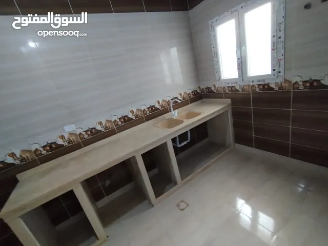 120 m2 2 Bedrooms Apartments for Rent in Tripoli Tajura