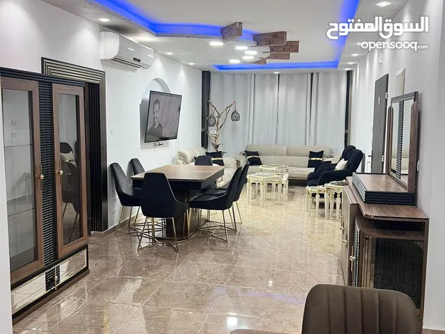 135 m2 3 Bedrooms Apartments for Sale in Jericho Al Quds St.