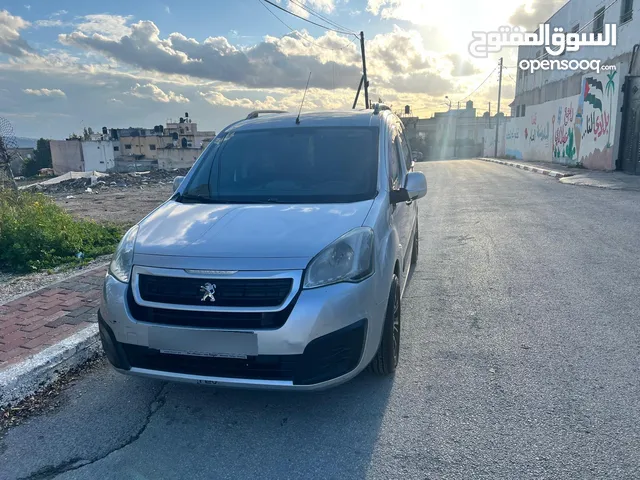 New Peugeot Partner in Jenin