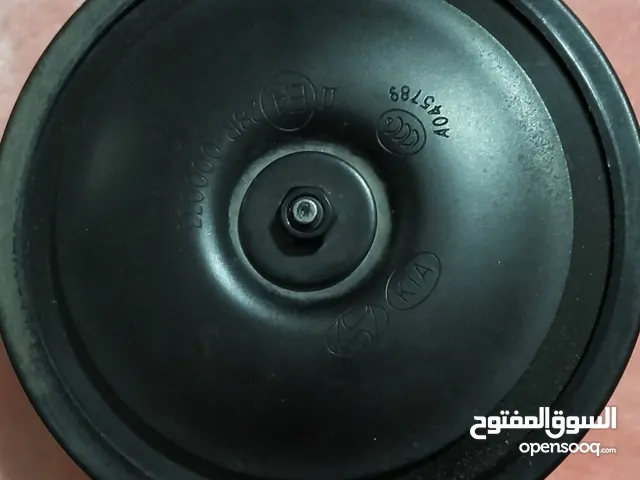 كلاكس الاصلي هيونداي أو كيا للبيع جديد لم يستعمل بدون اى عيوب او تصليح يصلح لجميع سيارات