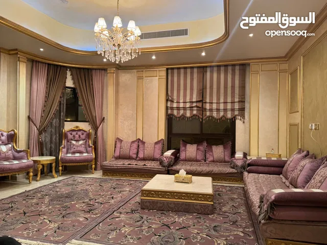 اثاث مجلسين