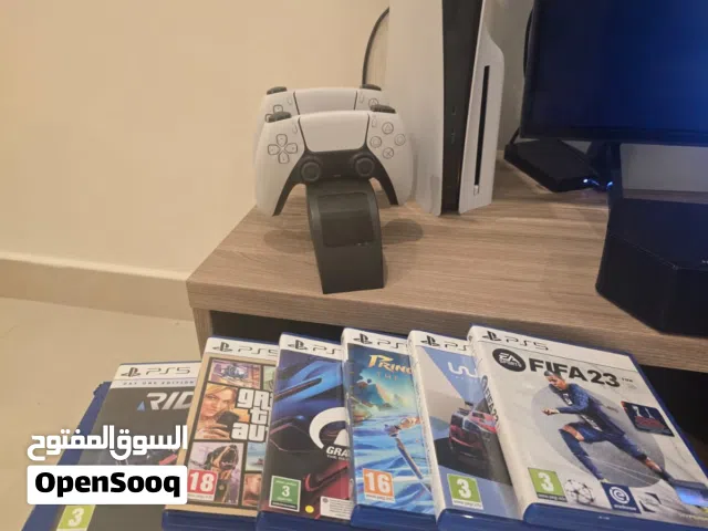 PlayStation 5 1TB Slim Disk Edition ME, 8K, 4K, Light use, 6 Original Games and 2 Controller & Stand