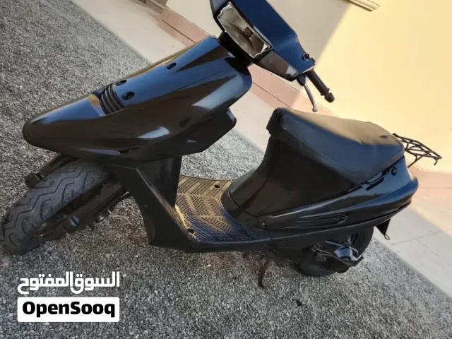 للبيع دراجه 100 سي سي نظيف امورها طيبه للتواصل ف البرنامج فقط