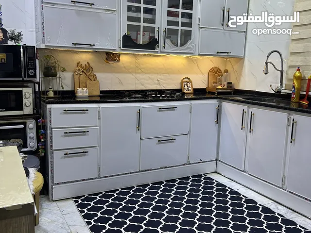 مطبخ المنيوم تفصال اريده ب 750 وبي مجال قليل