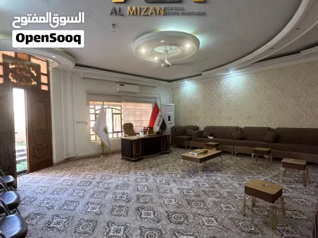منزل للايجار 250 متر موقع مميز في البصره - شارع الوفود