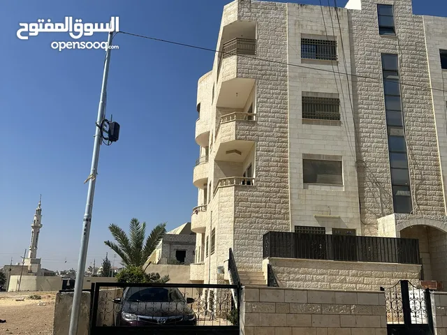 180 m2 4 Bedrooms Apartments for Sale in Madaba Madaba Center
