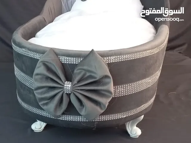 تخت بيبي انيق وجميل