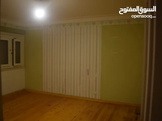 250 m2 More than 6 bedrooms Apartments for Sale in Alexandria Laurent