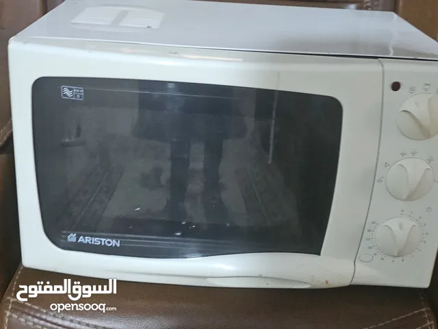 مايكرويف بحالة الوكالة نوع اريستون ايطالي
