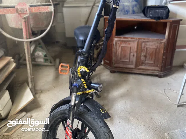 موجود بسكليت كهربا عجل عريض بدون بطاريه ماطور750كمبيوتر500بركات زيت جنط مغنسيوم كلشي شغال بده بطاريه